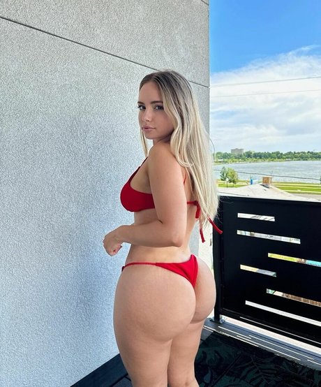 itskaslol pornstar erotic picture