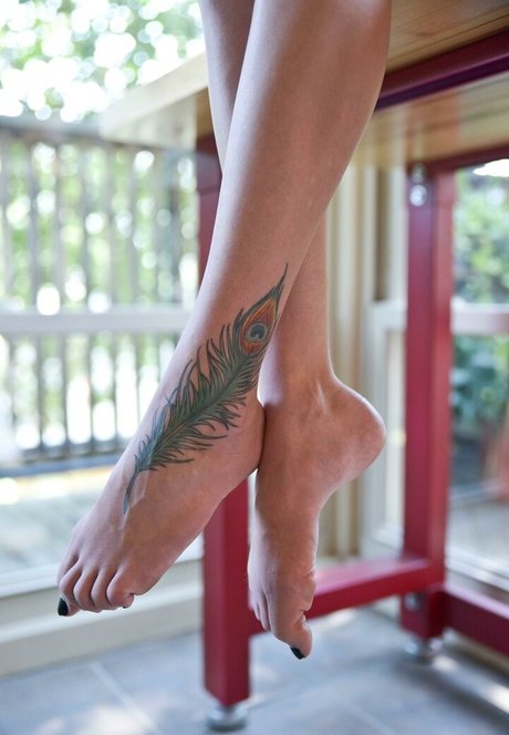 Alorali free pornstar pic