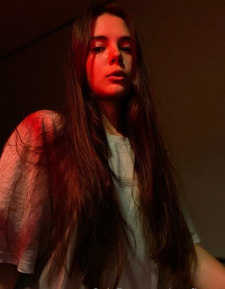 Apofigeaa pornstar adult image