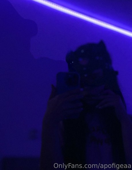 Apofigeaa model erotic pics