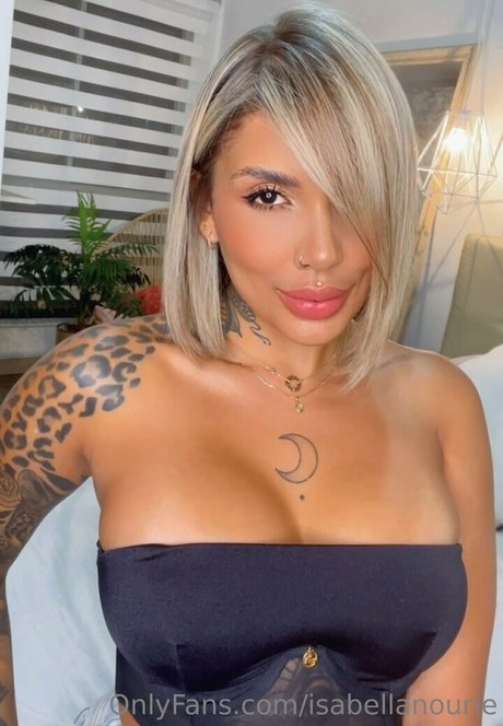 isabellanourie star nude archive