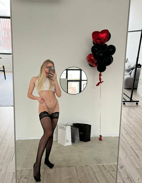 Alferova n_ nude star img