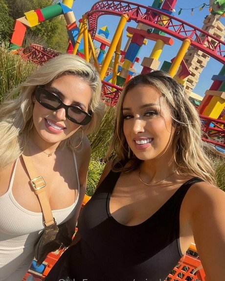 misslexiswilsonn hot actress gallery