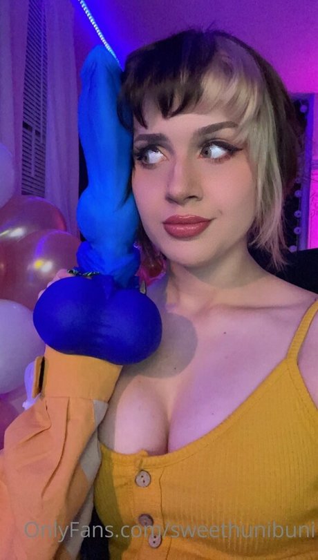 eyes onlyfans free sexy pics