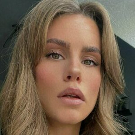 julietthope beautiful actress img