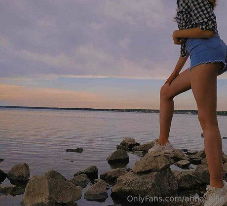 anna ellie art star img