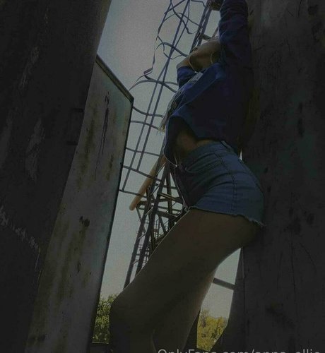 anna ellie adult model images