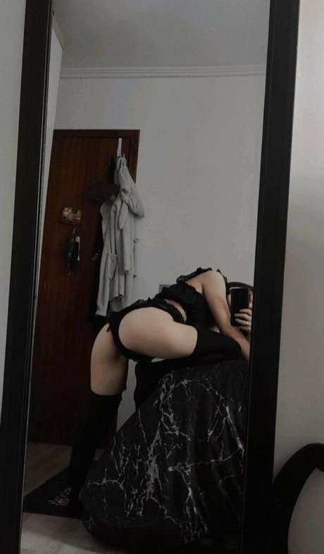 ardatb pornstar nude pics