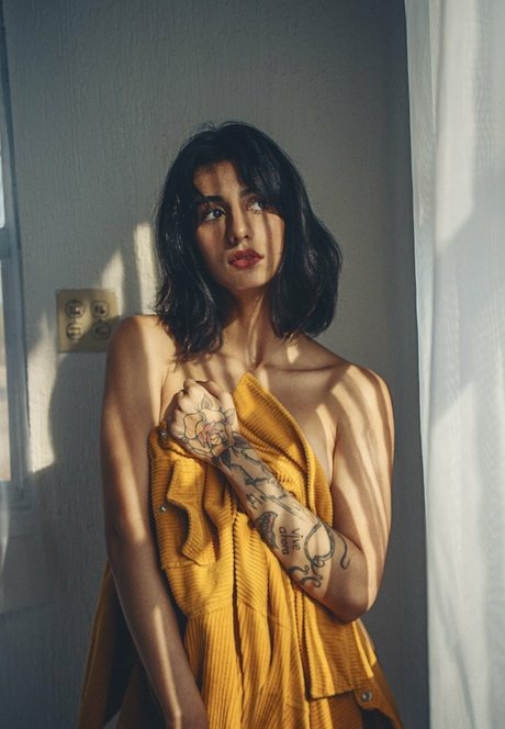 dutch onlyfans naked images