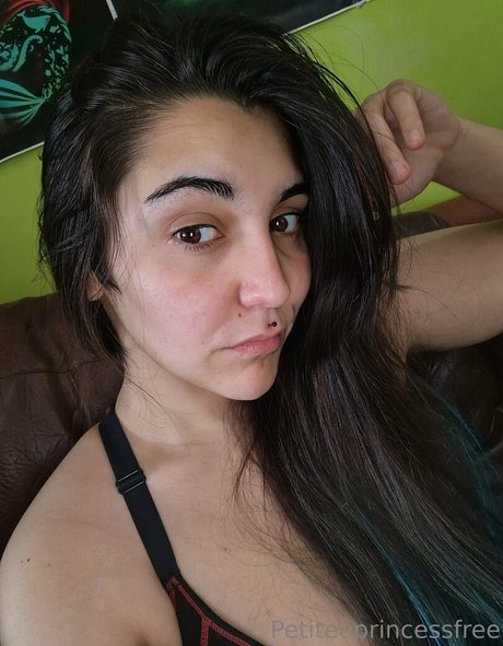 petiteeprincessfree free model gallery