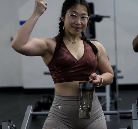 Renee Do pornstar galleries