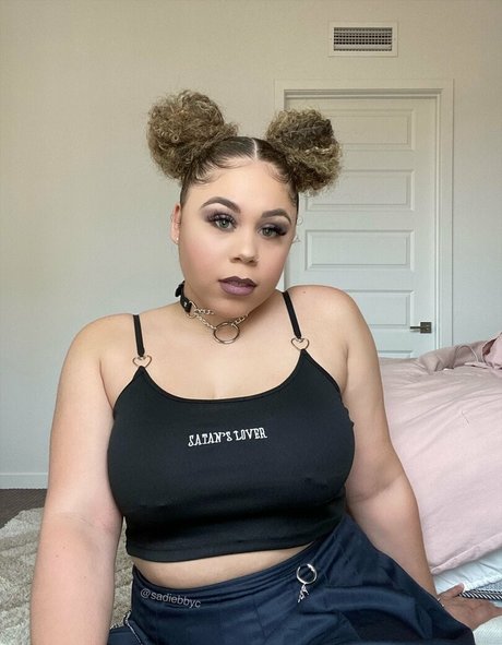 pretty ebony onlyfans naked picture