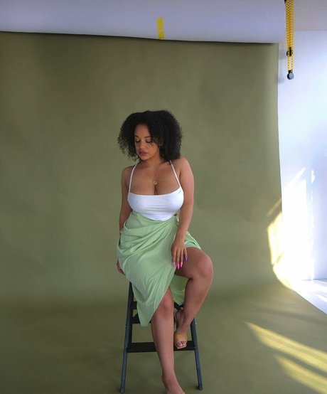 Feelinfree sex star pic