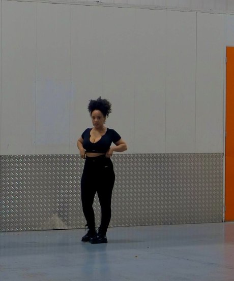 Feelinfree erotic actress galleries