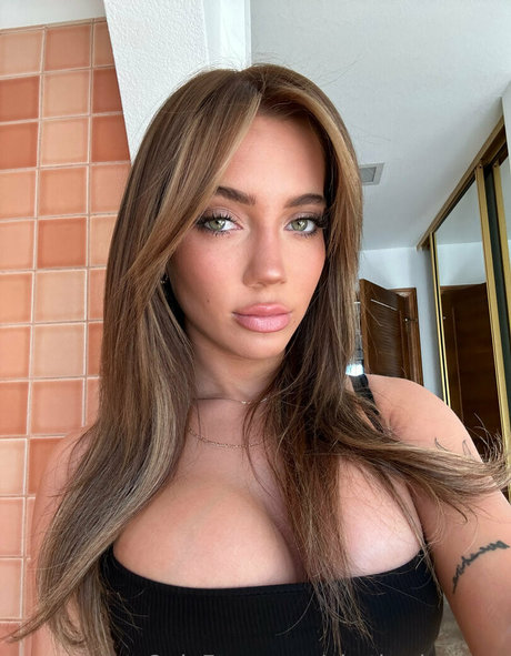 big tits squirt onlyfans free porn pics