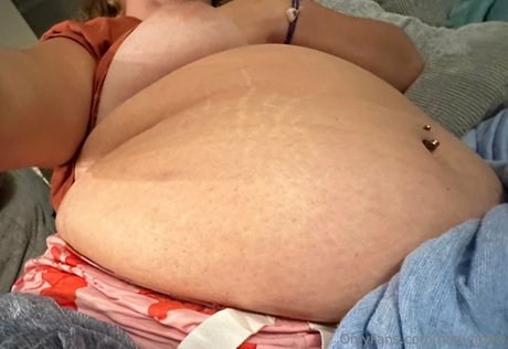 nadyabbw model top picture