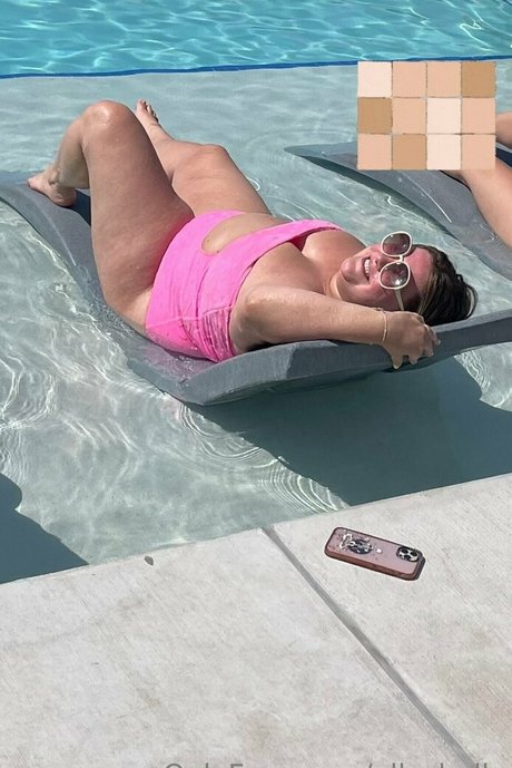 amateur lesbian onlyfans beautiful nude images