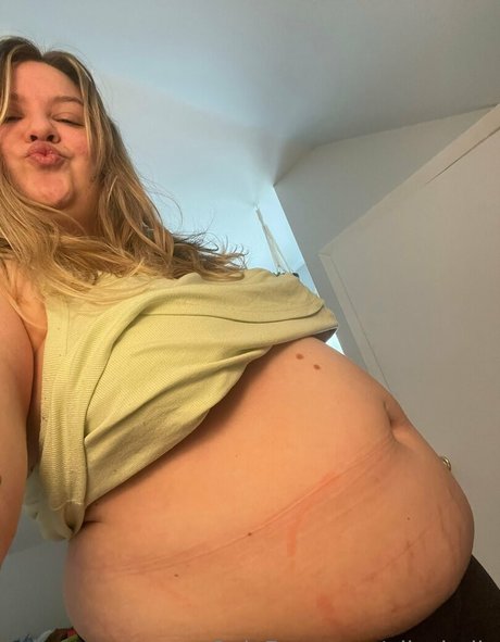 ellesbelly pornstar beautiful image