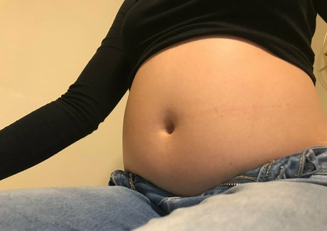 asianbellygirl best star picture