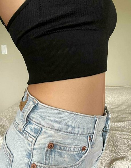 asianbellygirl art actress picture