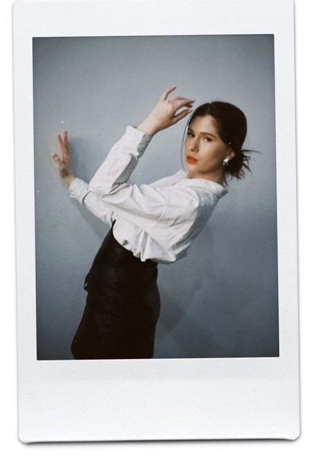 Hot Pearl sexy actress pics