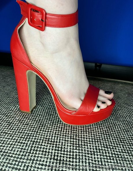 dbzgoth model best pic