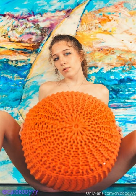 chlobodyyy pretty actress archive