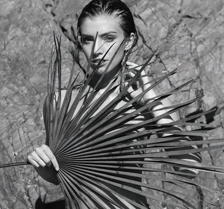 Niamh Adkins exclusive model picture