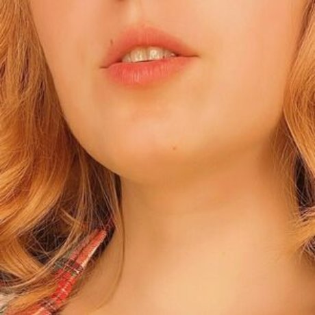 littlelilycos sex model img