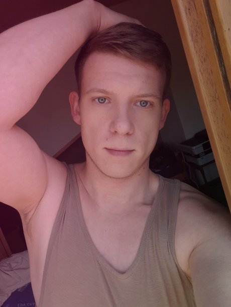 Dens exclusive pornstar photo