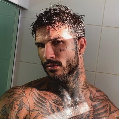 muccinidavi star sexy gallery