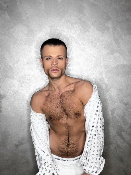 MuaBoy sexy pornstar pic