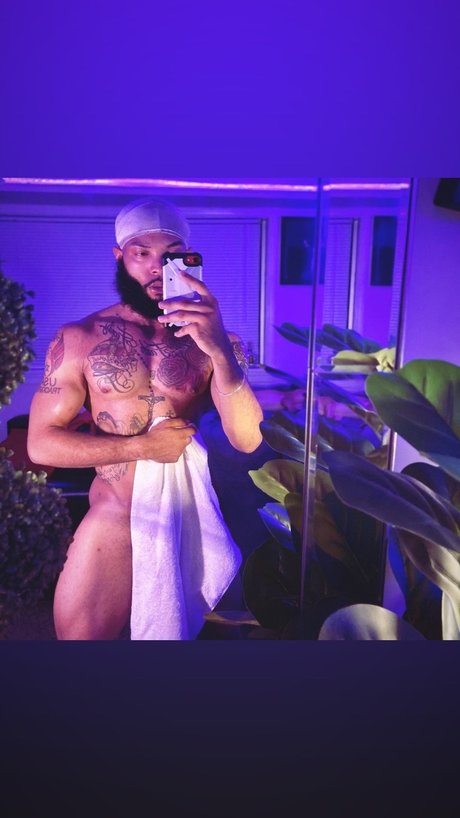 Ty da Body_ model exclusive gallery