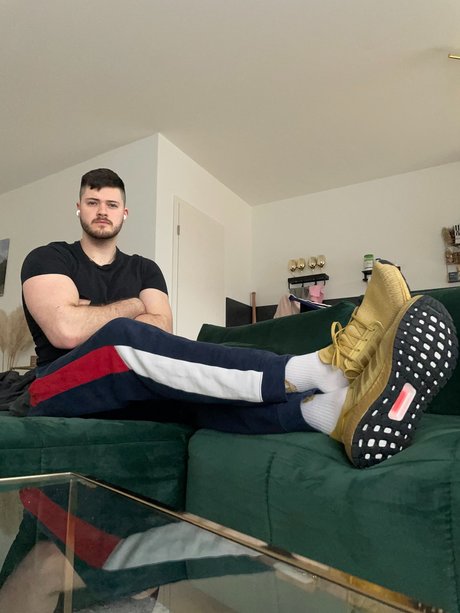 GermanCashMonarch pornstar pretty img