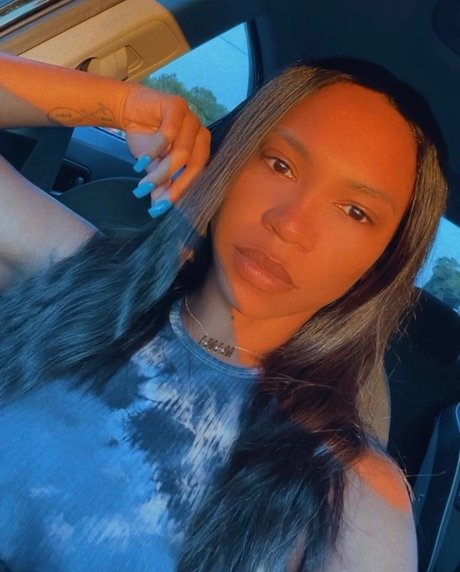 Allexa nudes model pics