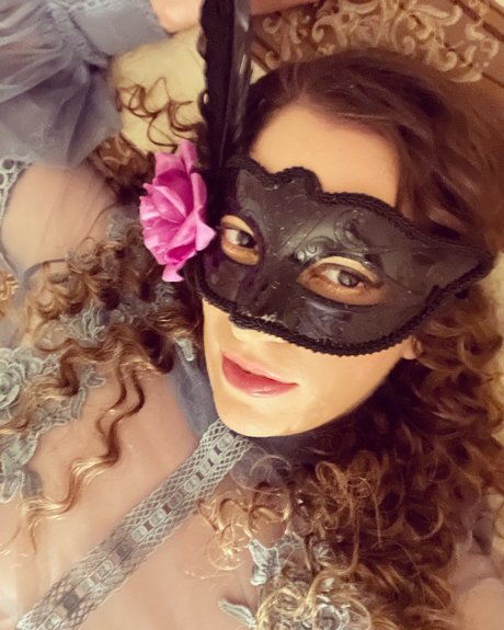 Mystery Mistress perfect actress images