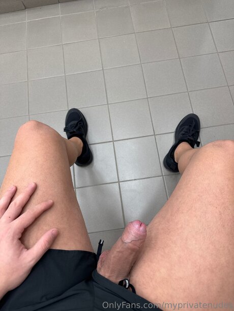 unknown pornstar exclusive images