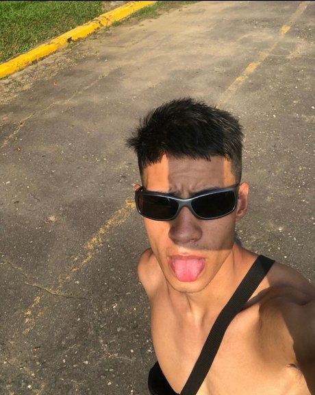 Dui pornstar erotic image