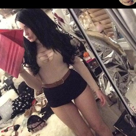 Footfetishx model beautiful photo