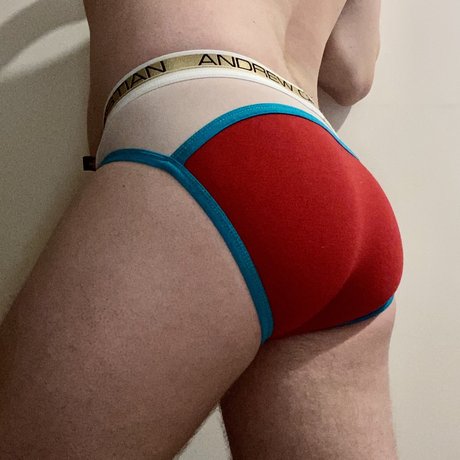 Gape Slut exclusive pornstar images