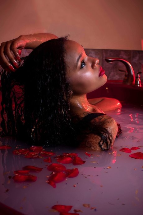 Naj mahal nudes pornstar photo