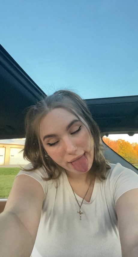 Nahnii xoxo pornstar art pic