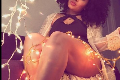 Nadya Esmeralda star perfect archive