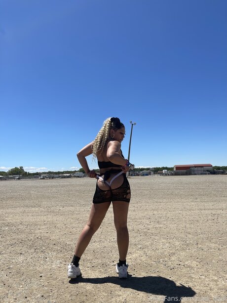 Nadi Hustle star high quality photos