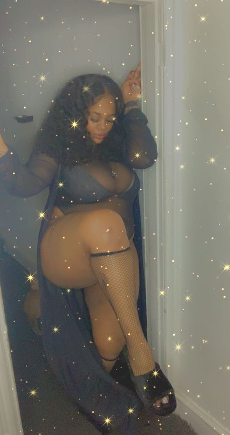 DomElease star xxx images