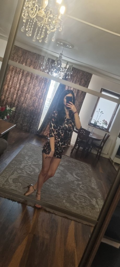 Sexy D lices model pretty galleries