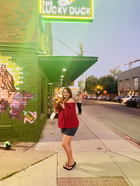 CurvyVixen model porn pictures