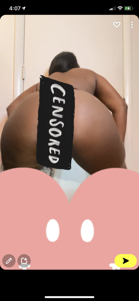 Neeya hd pornstar pictures