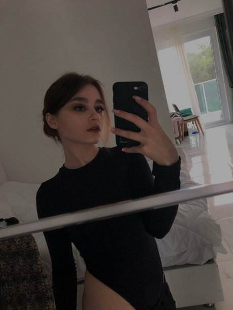 Nastya Lanskaya nude actress gallery