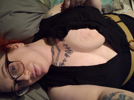 Emma Bee pornstar sexy picture